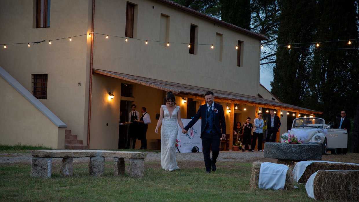 Scopri di più sull'articolo Matrimonio Esperienziale a Volterra: Relax, Emozioni e Natura per i Tuoi Ospiti
